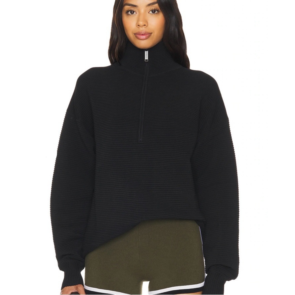 Nagnata Zhen Rib Zip Through top